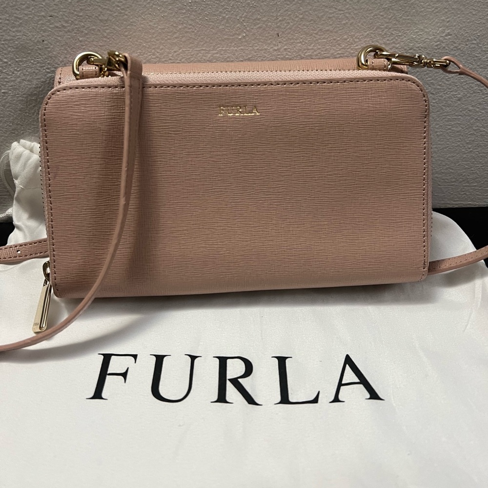 [Furla] Blush Crossbody/Wallet on strap detachable